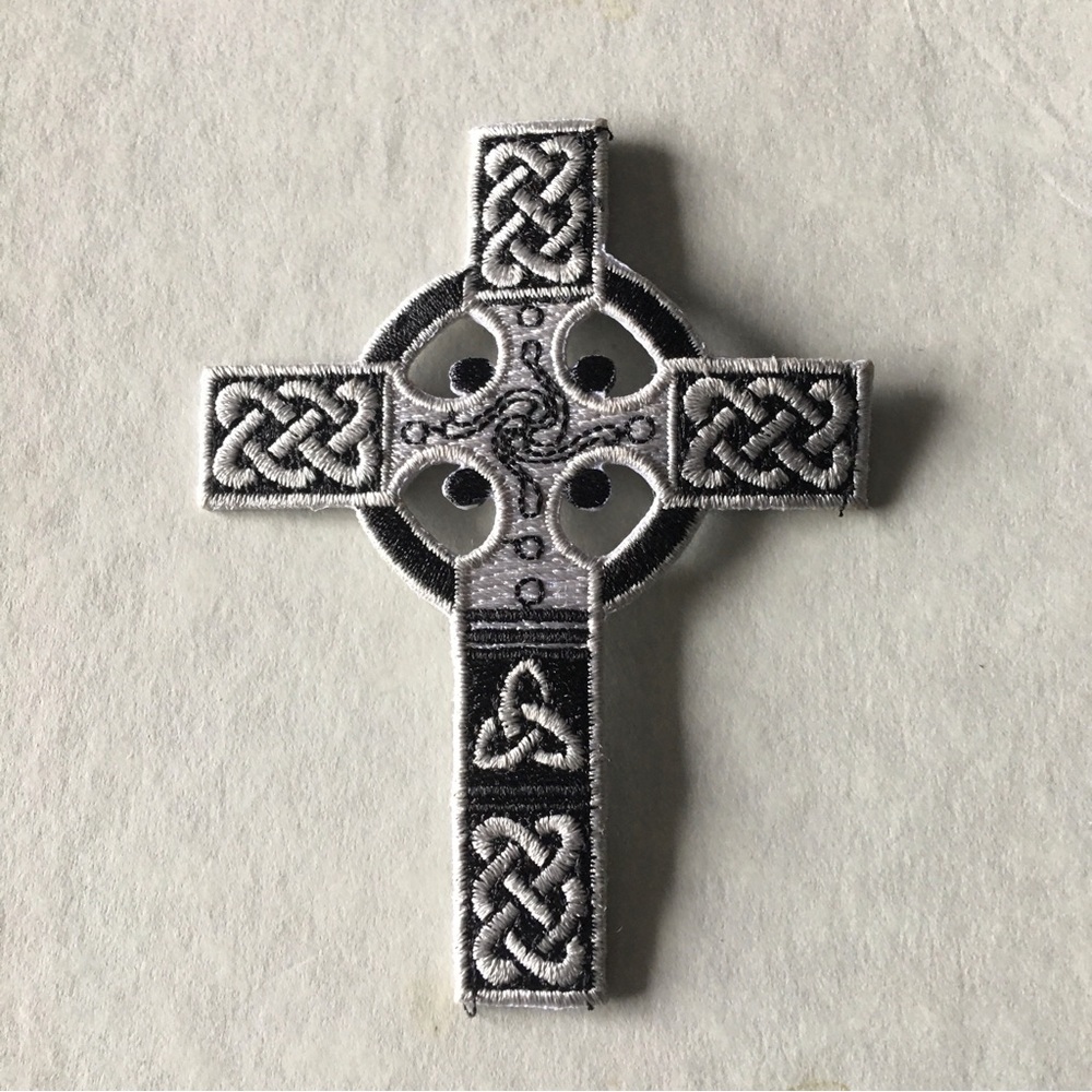CELTIC CROSS PATCH L4” x W3”